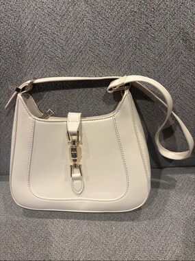 Cream Leather Shoulder Bag with Gold Hardware